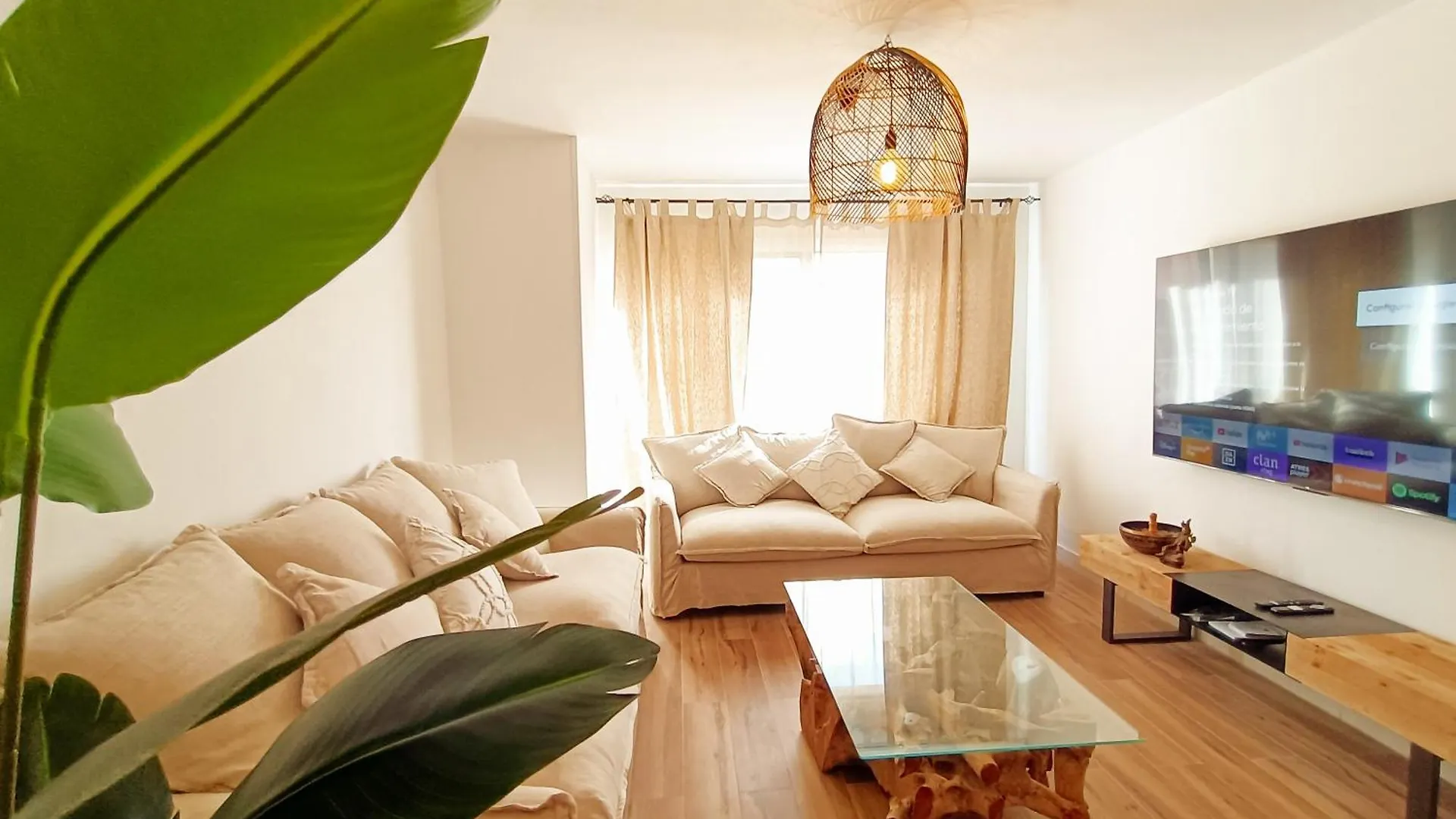 Chakra House Fuerteventura - Affordable Rooms In A Cozy Guesthouse Corralejo 0*,