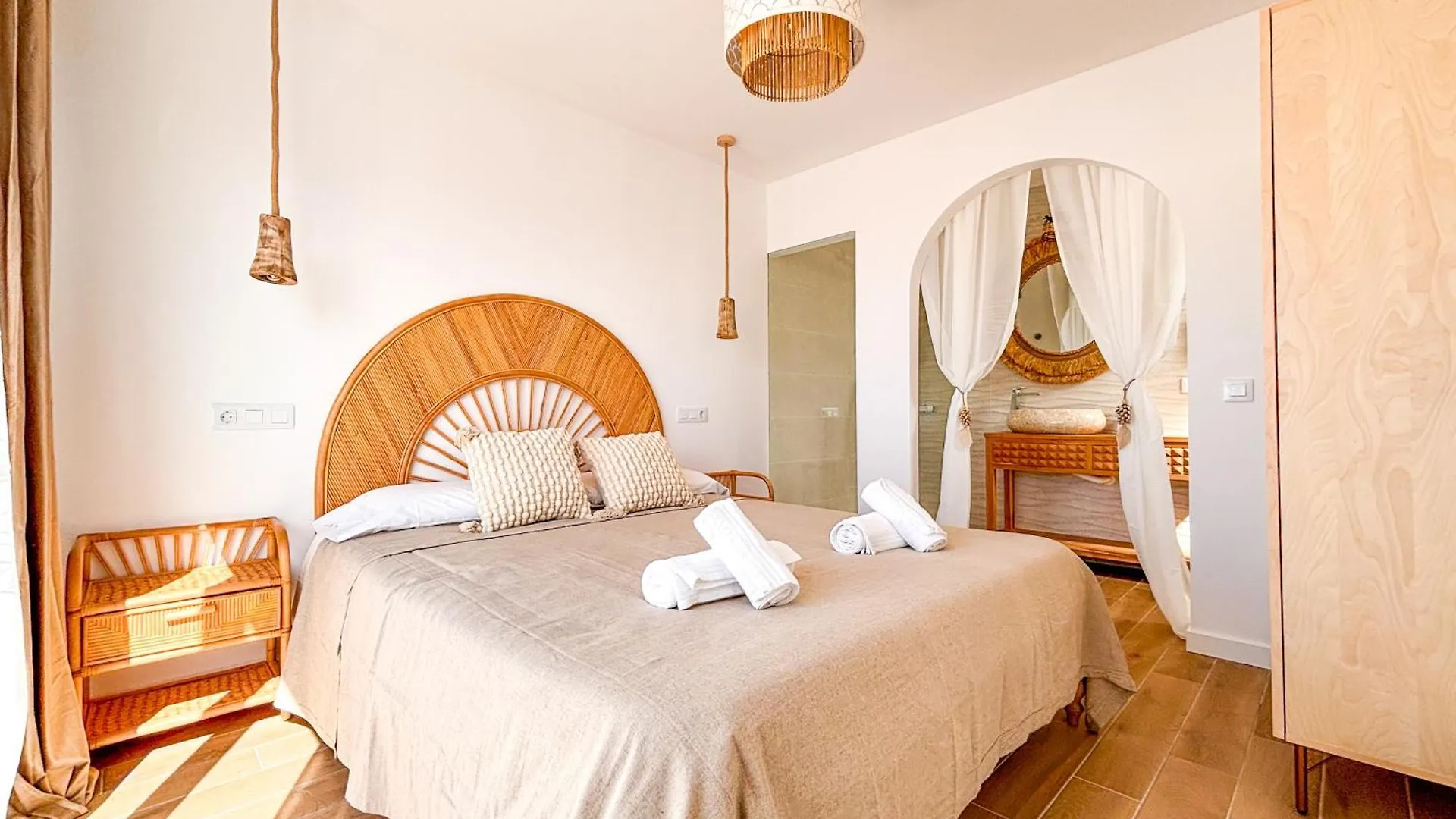 Chakra House Fuerteventura - Affordable Rooms In A Cozy Guesthouse Corralejo 0*,  Spain